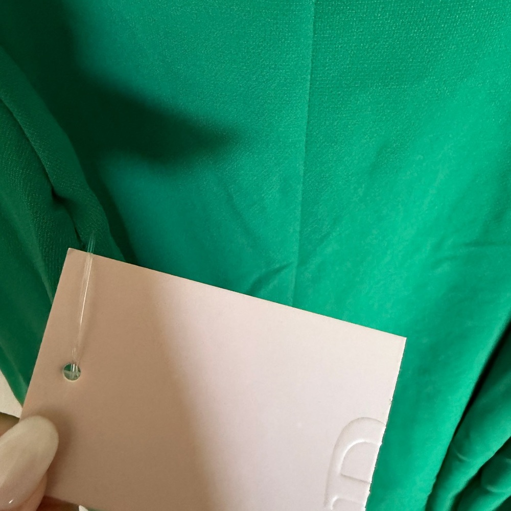 Green Ruffle Sleeveless Top - Picture 2 of 5